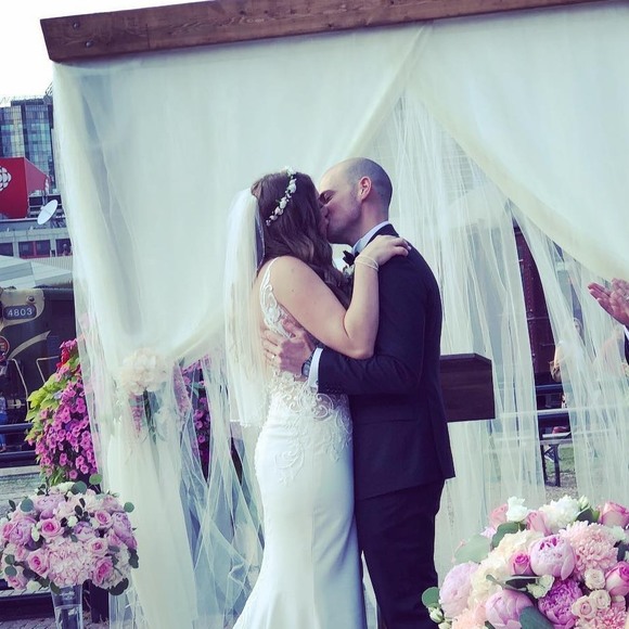 Meet your Posher, Rachel - Picture 1 of 1